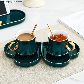 Avrupa Tarzı Yeşil Kahve fincan seti Kombinasyonu Çift içme bardakları Kaşık ile Tabağı Ev Kupa Öğleden Sonra çay bardağı