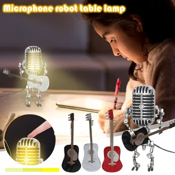 Retro Tarzı Mikrofon Robot masa lambası Holding Gitar Vintage Mikrofon Robot Lamba Masa Lambası Ev Dekor Komidin masa lambası