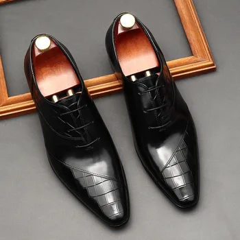 Lüks Erkekler Resmi Elbise Ayakkabı Hakiki Deri Erkek Elbise Ayakkabı İtalyan Siyah Kahverengi Sivri Kafa Lace Up Erkekler Oxford Düğün Ayakkabı