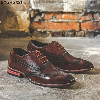 Resmi Brogues erkek ayakkabıları Yüksek Kaliteli Kahverengi Resmi Ayakkabı Erkekler için 2022 Oxford Elbise Ayakkabı Erkek Moda Chaussure Homme Zapatos