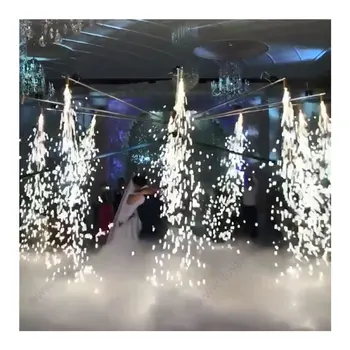 Düğün Soğuk Pyro Centerpiece Dekorasyon Ilk Dans Parti Sahne Uzaktan Kumanda 360 derece Iplik Kapalı Havai Fişek Ateşleme Sistemi