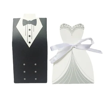 1 takım Gelin Ve Damat Düğün düğün şeker kutusu Favor Kutusu Hediye Kutuları Takım Elbise ve düğün elbisesi Kağıt Hediye Kutusu