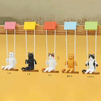 Gashapon Kapsül Oyuncak KİTAN KULÜBÜ Kişileştirme Kedi üzerinde Oturan Salıncak Modeli Gachapon Yaratıcı Hayvan Figürü Masa Oyunları