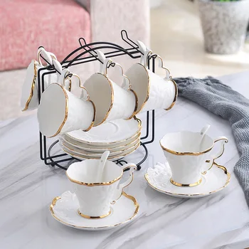 Avrupa yaratıcı seramik kemik Çini kokulu çay kahve fincanı ve tabağı seti